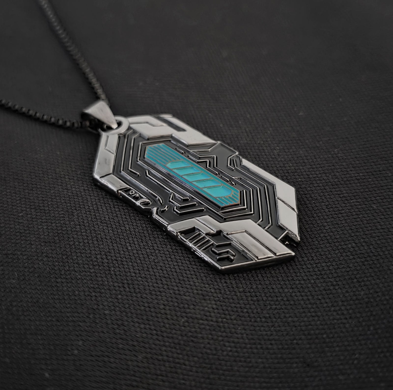 Keychip Gunmetal Pendant by Threyda